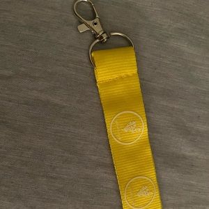 Pack of 5 Yellow Status Lanyards—Younique